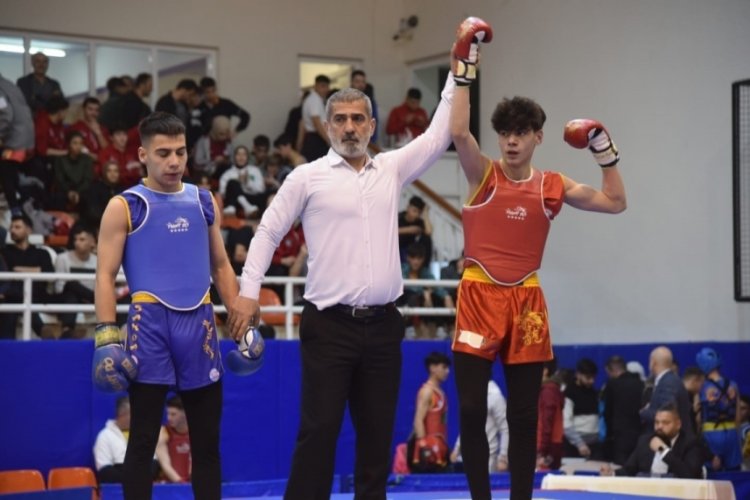 Esenyurtlu sporcular bronz madalya kazandı
