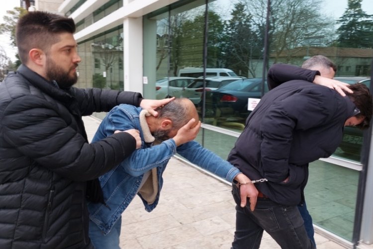 Bonzai ve uyuşturucu hapla yakalanan 2 kişiye adli kontrol