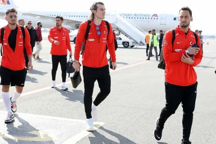 A Milli Futbol Takımı, Erivan'a gitti