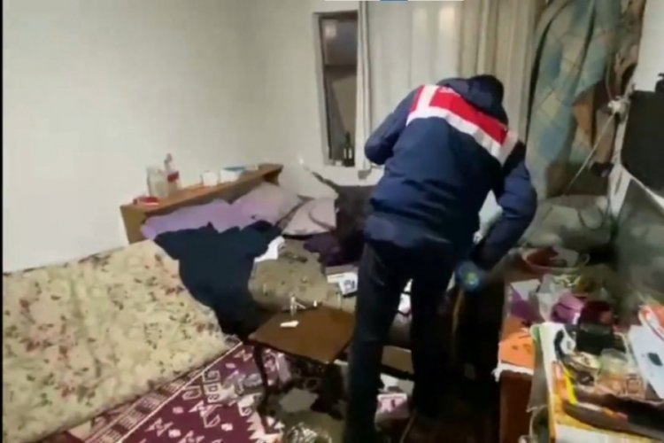 Burdur'da 84 adrese eş zamanlı operasyon! Uyuşturucu madde ele ge&ccedil;irildi