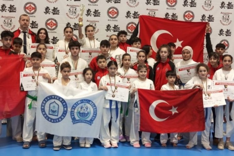 Yıldırım Belediyesporlu sporculardan Balkanlarda b&uuml;y&uuml;k başarı