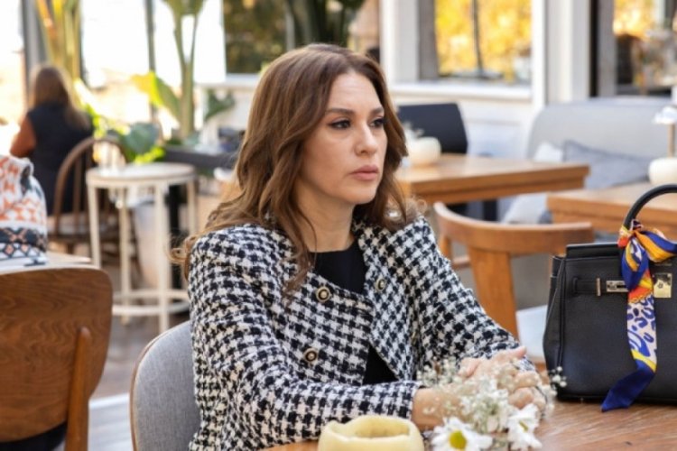 Evrim Alasya, havaalanındaki simidin fiyatına isyan etti!