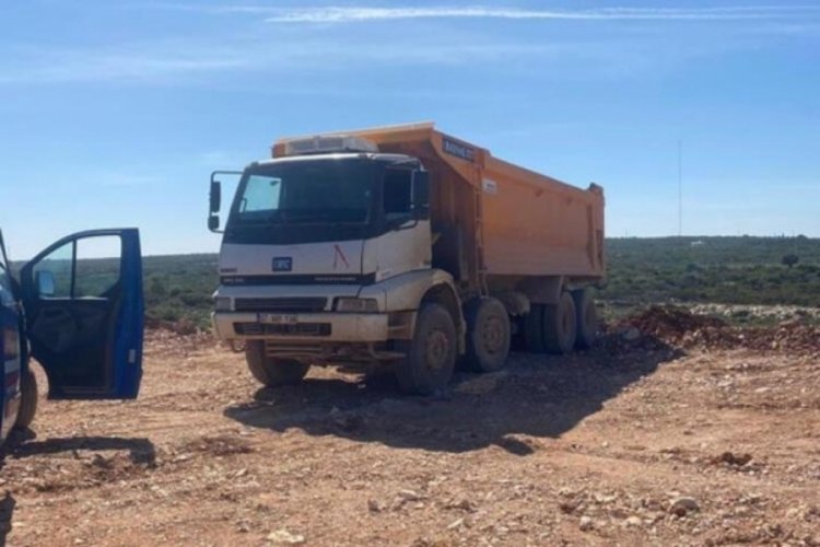 Aydın'da vadiyi hafriyatla doldururken yakalandılar! İdari işlem uygulandı