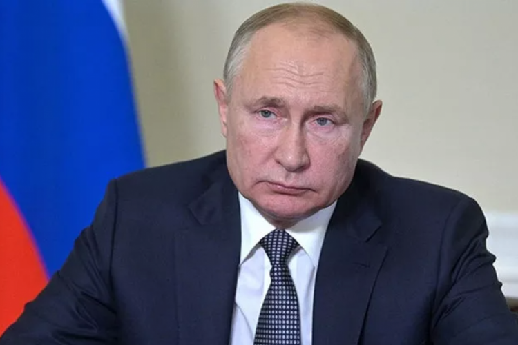 Putin'in &ouml;zel olarak g&ouml;revlendirdiği Rus yarbay evinde &ouml;ld&uuml;r&uuml;ld&uuml;