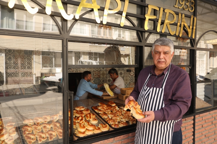 Bursa'da &ccedil;ocuklar i&ccedil;in iftariyelik kılı&ccedil; poğa&ccedil;a