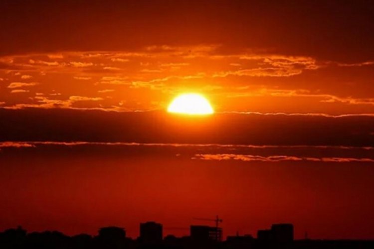 D&uuml;nya'ya son 6 yılın en g&uuml;&ccedil;l&uuml; jeomanyetik fırtınası vurdu