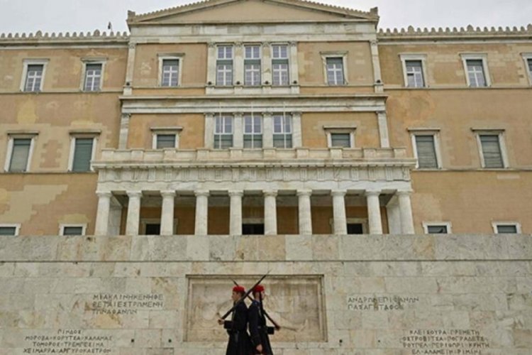 Yunanistan'da se&ccedil;im tarihi belli oldu