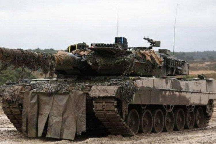Almanya, Ukrayna'ya 18 adet Leopard 2 tankı yolladı