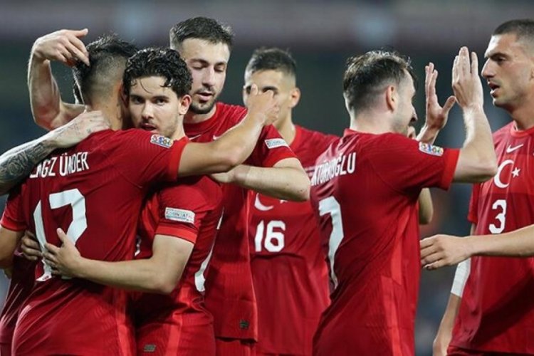 TFF'den seyirciye milli ma&ccedil; i&ccedil;in uyarı!