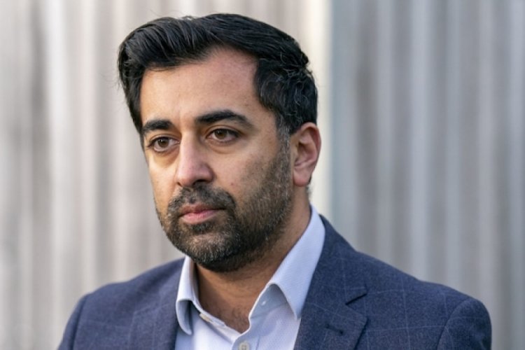 Humza Yousaf, İsko&ccedil;ya'nın ilk M&uuml;sl&uuml;man başbakanı oldu