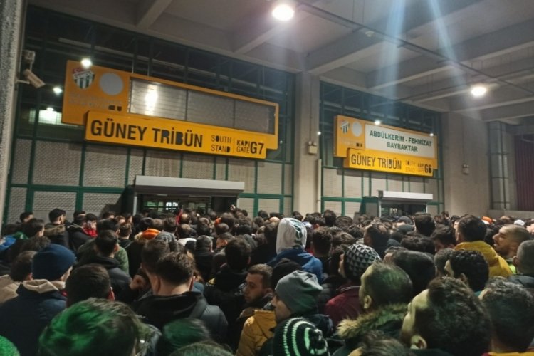 Bursa'da y&uuml;zlerce taraftar stada girmeyi bekliyor!