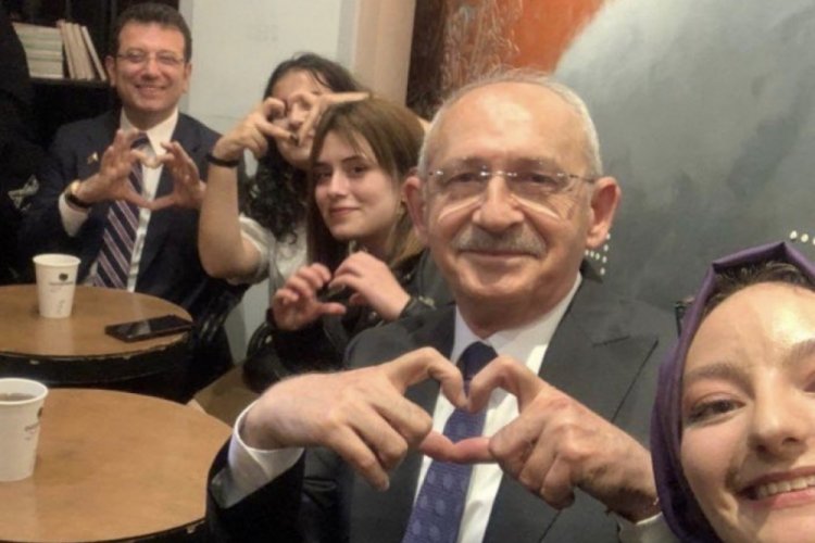 Kılı&ccedil;daroğlu, İmamoğlu ve Yavaş gen&ccedil;lerle birlikte kahve i&ccedil;ti