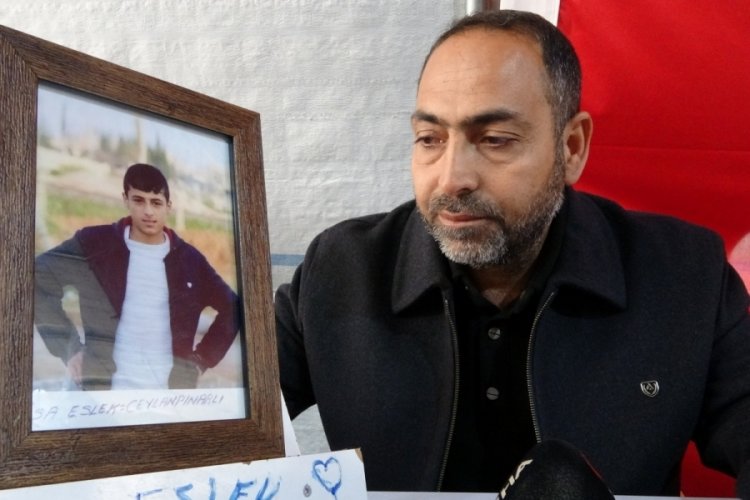 Yıllardır oğlunu bekleyen babadan evladına 'teslim ol' &ccedil;ağrısı!