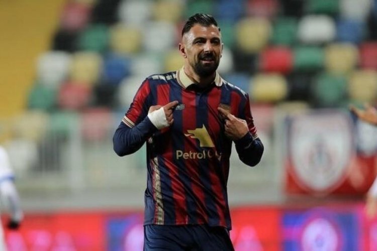 Altınordu'da Ali &Ouml;zg&uuml;n'den 8 ma&ccedil;ta 7 gol katkısı