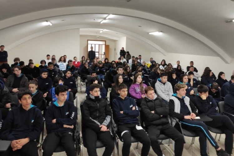YEK Okulları &ouml;ğrencilerini afetler konusunda bilin&ccedil;lendirdi