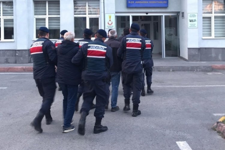 Kayseri'de 41 hırsızlık olayının ş&uuml;phelileri jandarmadan ka&ccedil;amadı