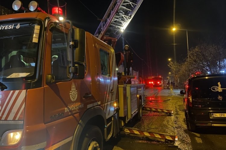 İstanbul Avcılar'da plastik malzeme deposunda yangın