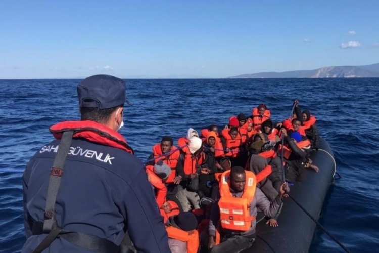 Yunanistan'ın ittiği 41 g&ouml;&ccedil;men kurtarıldı