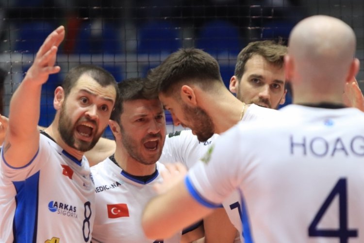 Arkas Spor'un rakibi T&Uuml;RŞAD
