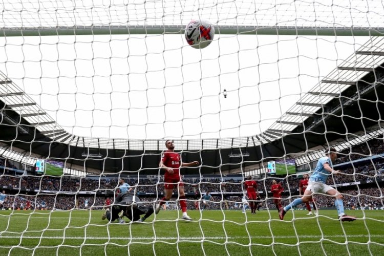 Manchester City, Liverpool'u 4-1 mağlup etti