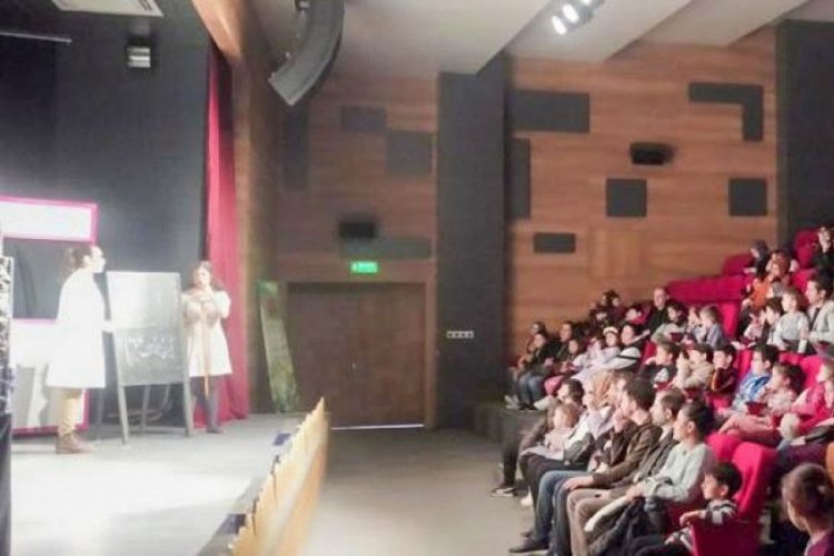 Bursa G&uuml;rsu'nun &ccedil;ocukları sıfır atık i&ccedil;in bir arada
