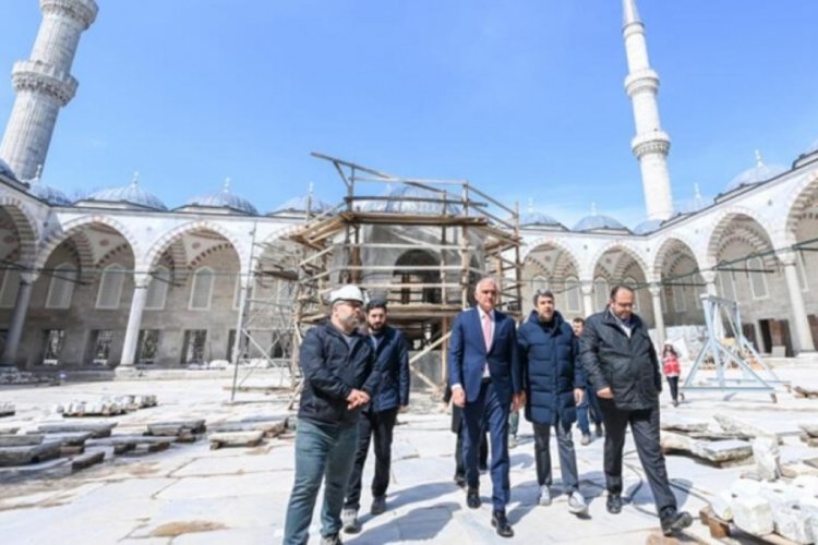 Bakan Ersoy: Sultanahmet Camii'ni bayram namazında yeniden ibadete a&ccedil;acağız