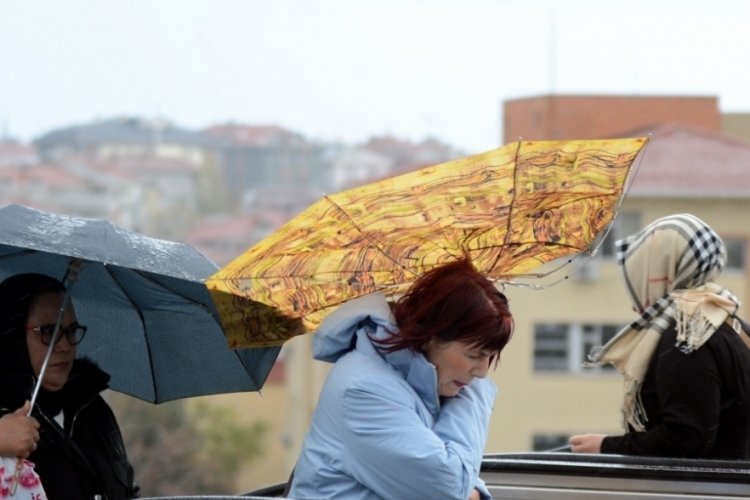Denizli i&ccedil;in kuvvetli r&uuml;zgar ve fırtına uyarısı