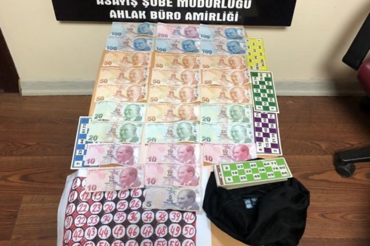 Kocaeli'nde bir şahıs iş yerinde kumar oynatırken yakalandı