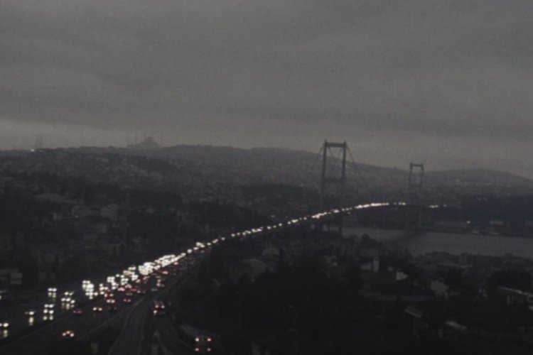 Afrika tozları İstanbul'a ulaştı! &Ccedil;amur yağacak