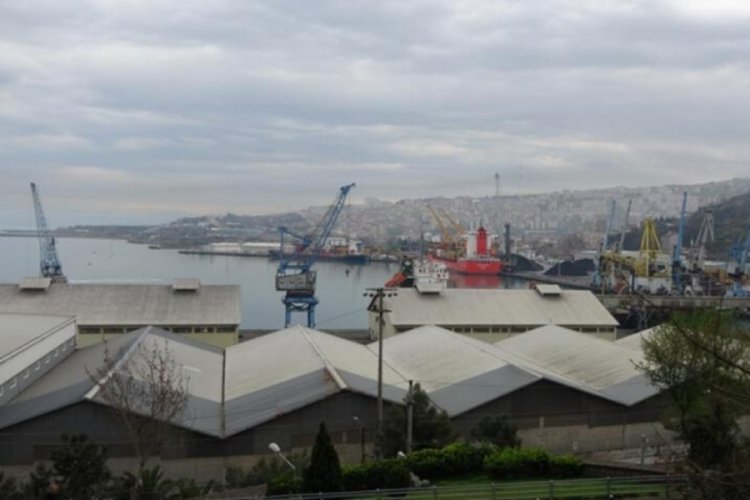 Trabzon-So&ccedil;i feribot seferlerinin 9 yıl aradan sonra tekrar başlayacak