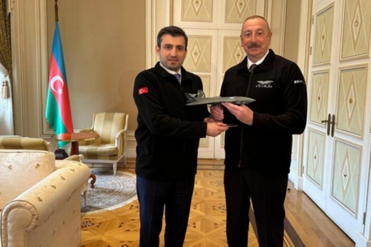 Sel&ccedil;uk Bayraktar, Azerbaycan Cumhurbaşkanı Aliyev'i ziyaret etti