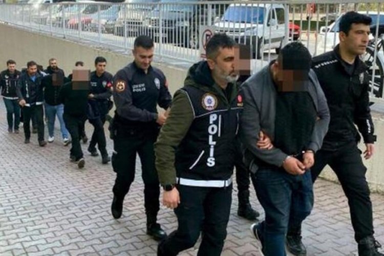Kayseri'de uyuşturucu operasyonunda 24 kişi g&ouml;zaltına alındı