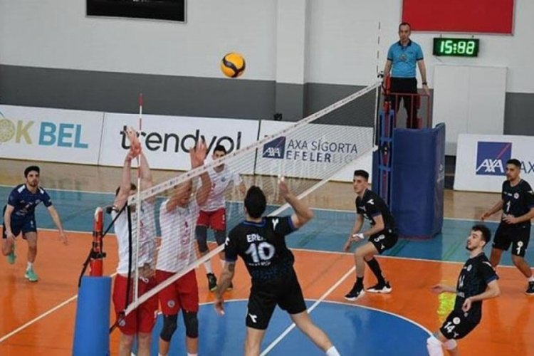 Efeler Ligi'nde 24'&uuml;nc&uuml; hafta sona erdi!
