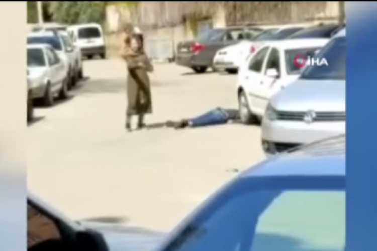 &Ouml;ld&uuml;rd&uuml;ğ&uuml; kayınbiraderinin başında polisi bekledi