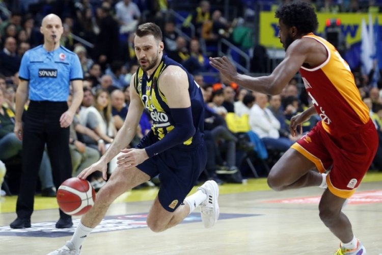 Potada derbinin galibi Fenerbah&ccedil;e BEKO