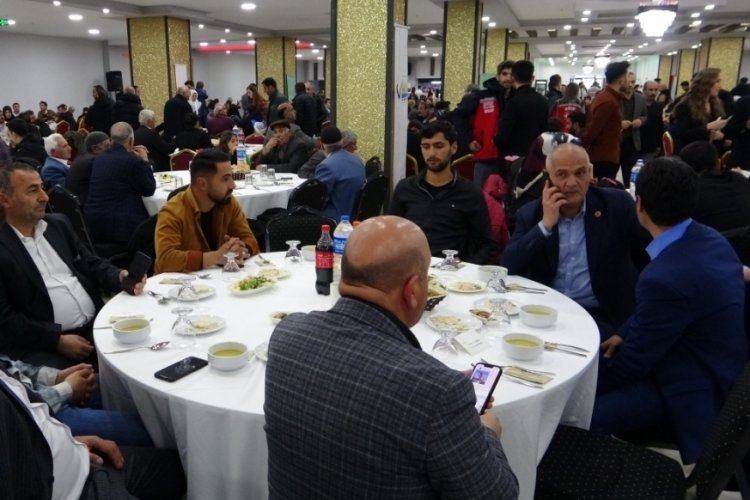 Van'da şehit yakınları ve gaziler iftarda bir araya geldi