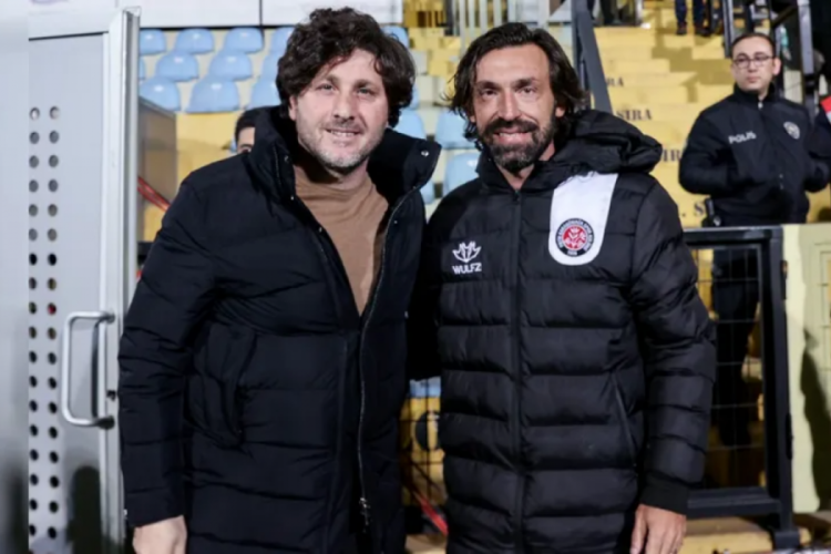 Fatih Tekke ile Pirlo arasında ilgin&ccedil; diyalog
