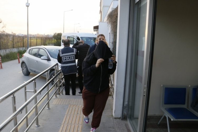 Adana merkezli 10 ilde organize su&ccedil; &ouml;rg&uuml;t&uuml;ne operasyon!