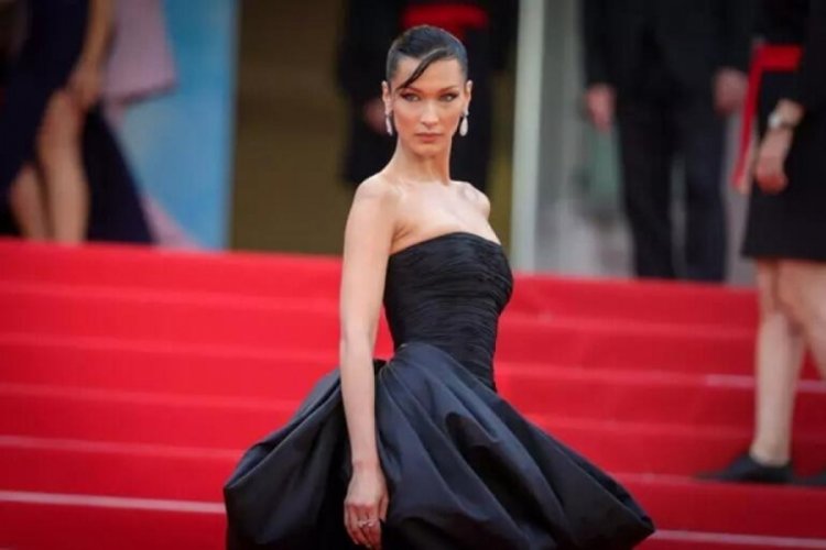 Bella Hadid sağlık durumunu paylaştı!