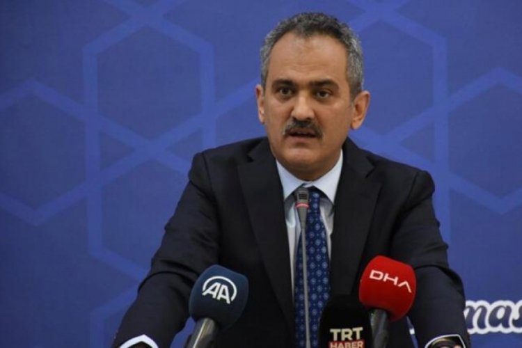 Mahmut &Ouml;zer deprem b&ouml;lgesine geri d&ouml;nen &ouml;ğrenci sayısını a&ccedil;ıkladı