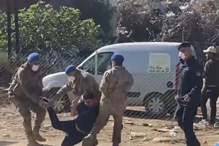 Hataylı depremzedelere g&uuml;venlik g&uuml;&ccedil;lerinden sert m&uuml;dahale