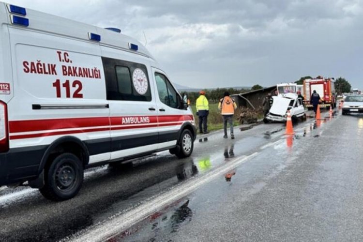 Manisa'da korkun&ccedil; kaza: 2 kişi yaşamını yitirdi