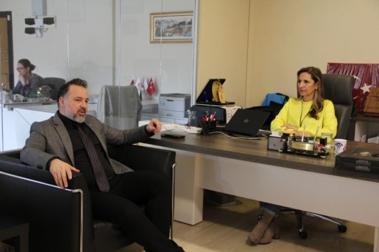 AK Parti Bursa milletvekili aday adayı H&uuml;seyin Serkan &Ouml;lmezt&uuml;rk Bursada Bug&uuml;n&uuml; ziyaret etti