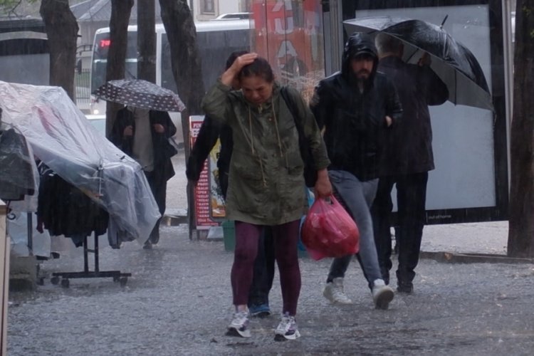 Edirne'yi sağanak vurdu