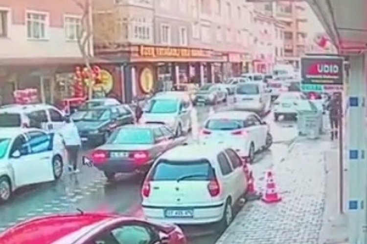 Konya'da boşanma aşamasındaki karısını vurdu