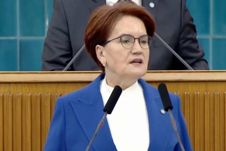 Akşener k&uuml;rs&uuml;de mermileri fırlattı