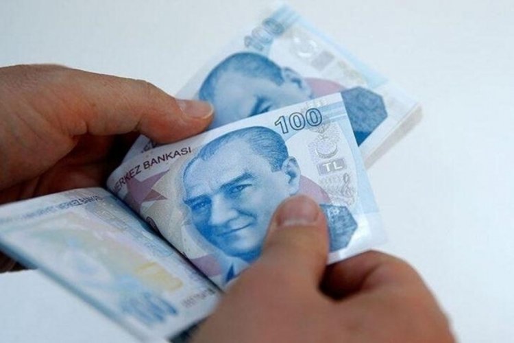 Emeklilerin maaş ve ikramiye tarihleri belli oldu