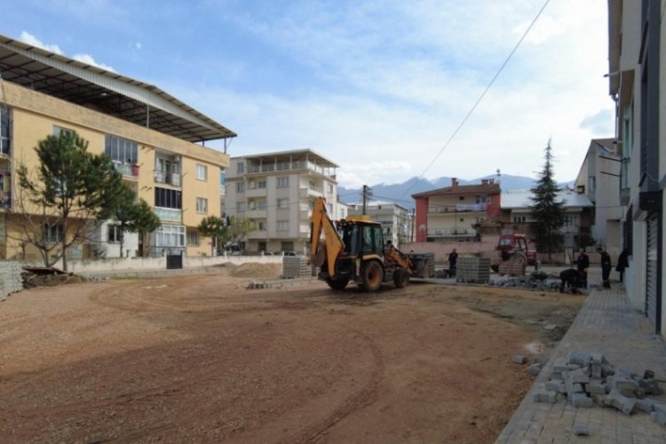 Bursa'da G&uuml;rsu'nun yolları g&uuml;zelleşiyor
