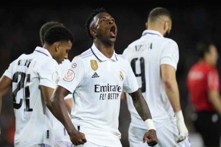 Real Madrid kral kupasında finalde