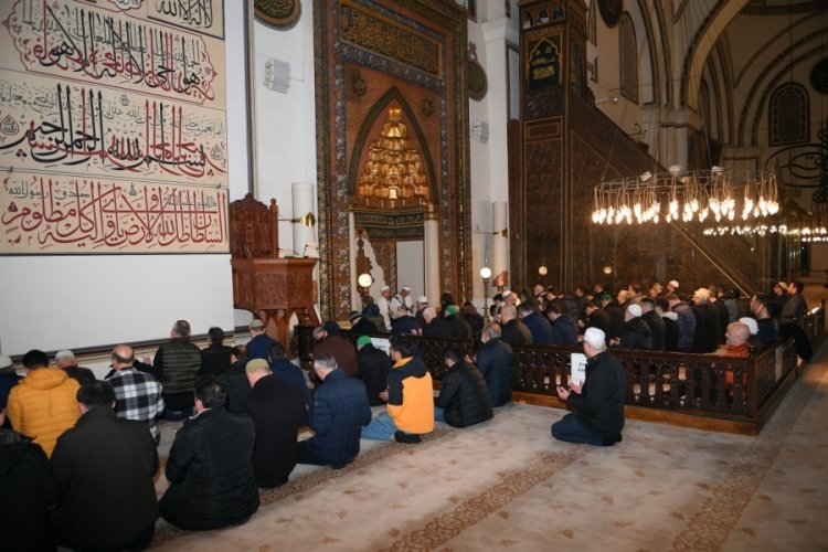 Bursa Ulucami'de fetih duası edildi